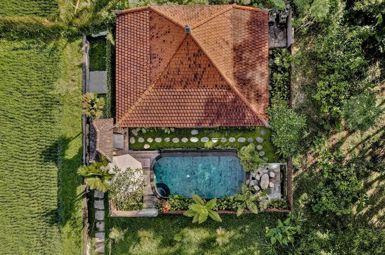Ratni Ubud Villa Indonesia